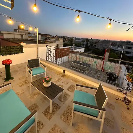 Holiday home Fiori E Farfalle -